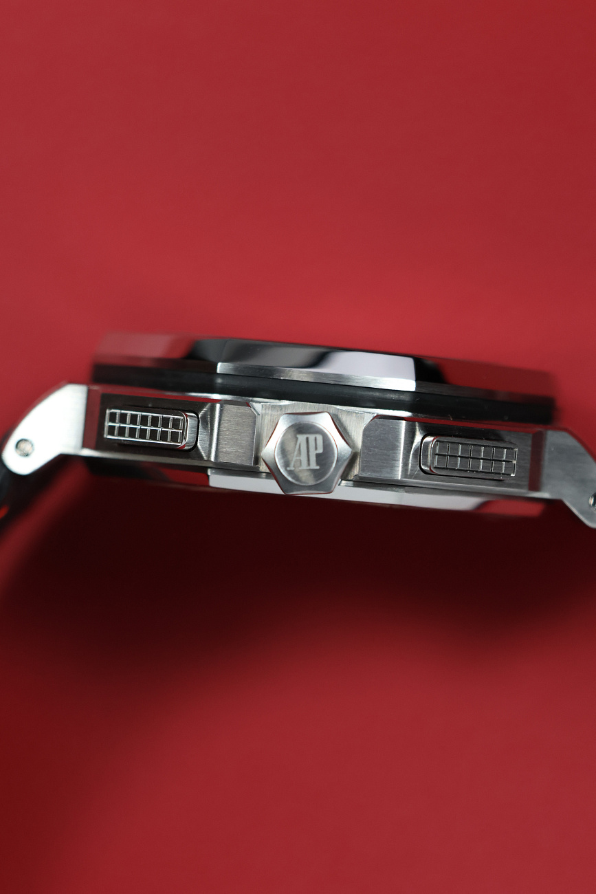 Часы Audemars Piguet  Audemars Piguet Shaquille O`neal Offshore Chrono  26133ST.OO.A101CR.01