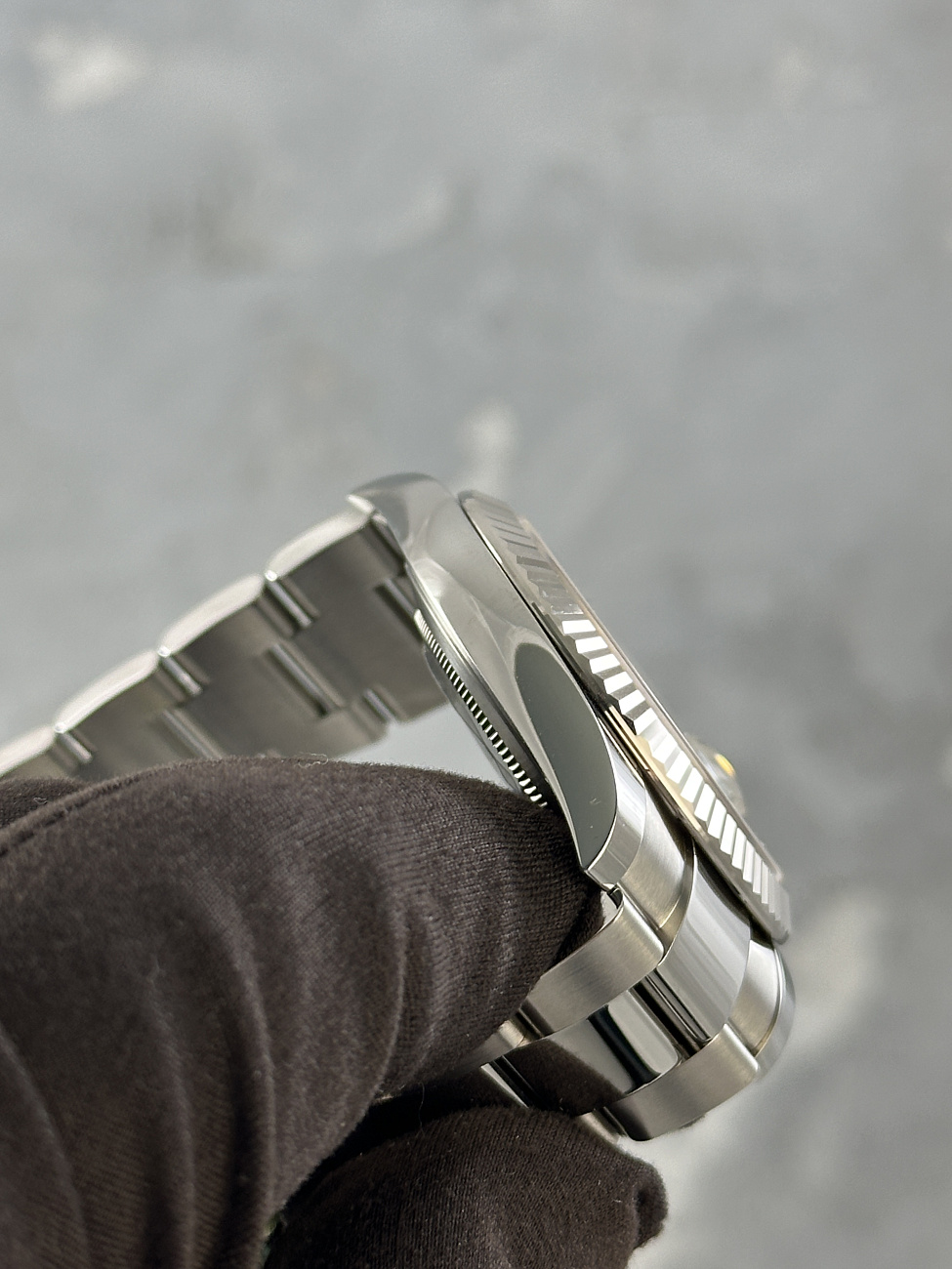 Часы Rolex  - Datejust 41Mm Steel & White Gold Mint Green Dial  126334