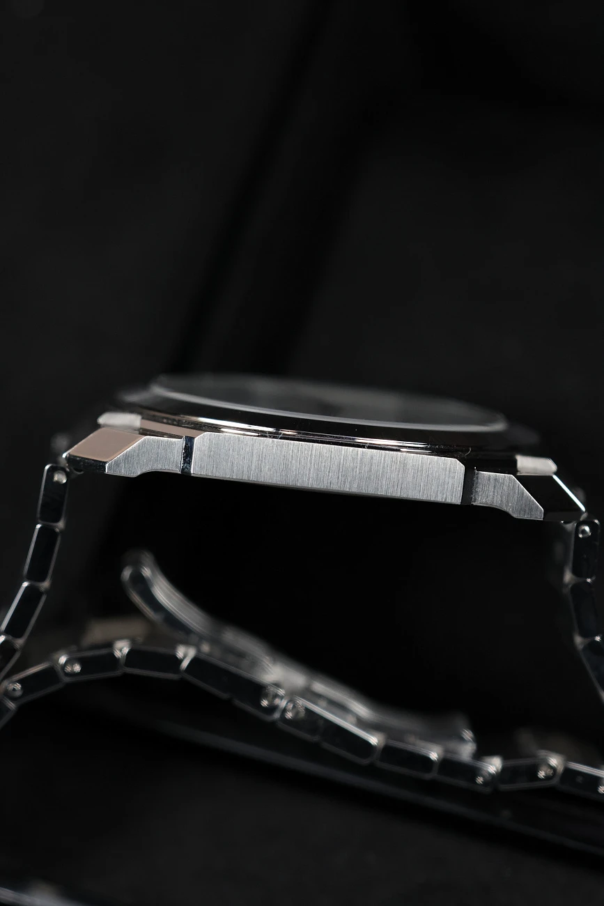 Часы Bvlgari  Bulgari Octo Finissimo Sketch Limited To 280 Pieces  104163