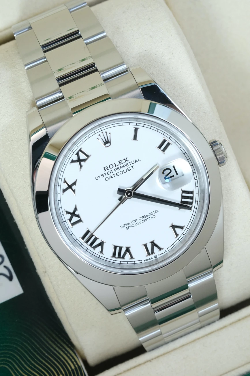 Часы Rolex  Datejust 41Mm White Roman Dial  126300