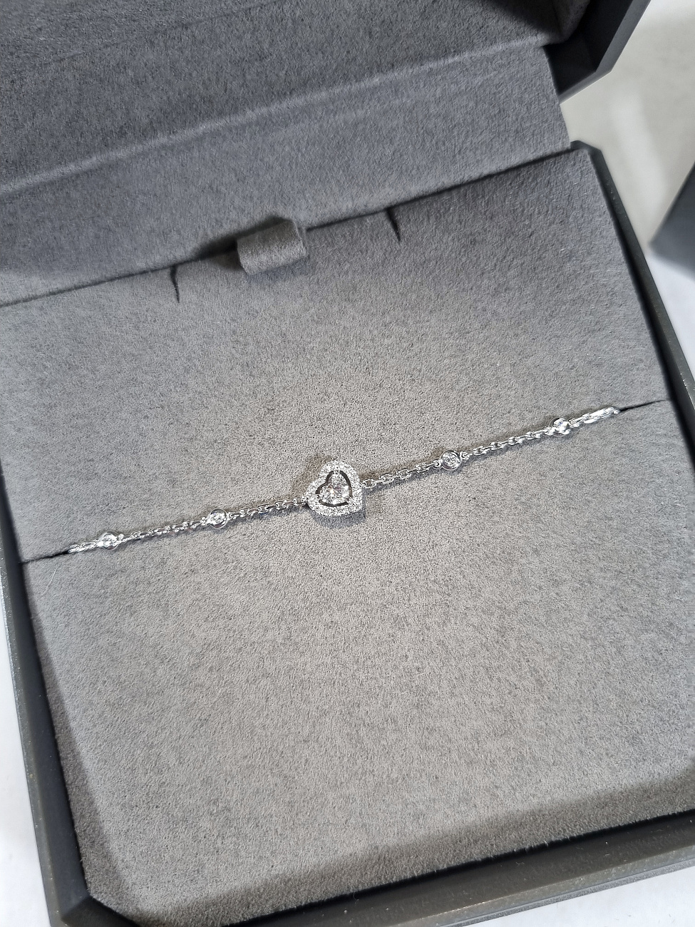 Украшение MESSIKA  Браслет Joy Cœur 0.15 Carat Diamond  12069-WG 