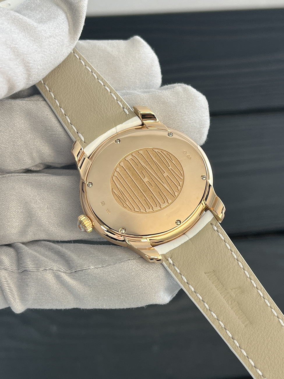 Часы Audemars Piguet  Millenary Ladies Diamonds Mop Rose Gold  77301OR.ZZ.D015CR.01