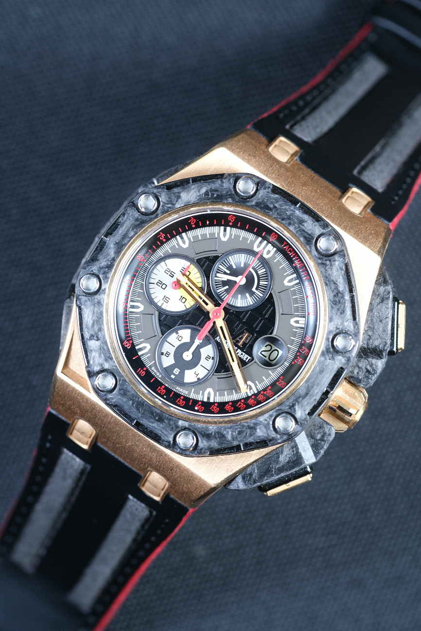 Часы Audemars Piguet  Royal Oak Offshore Grand Prix Chronograph  26290RO.OO.A001VE.01