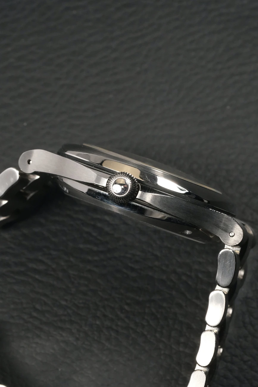 Часы Laurent Ferrier  Grand Sport Tourbillon Blue Dial  LCF041.2.AC.C1GO