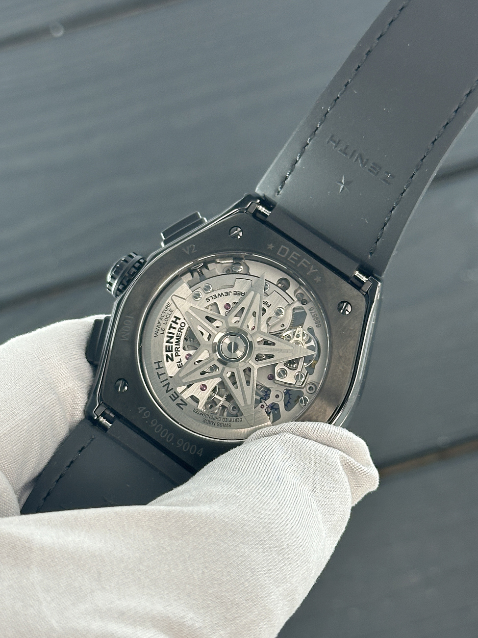 Часы Zenith  Defy El Primero 21 Black Ceramic   97.9001.9004/81.R946