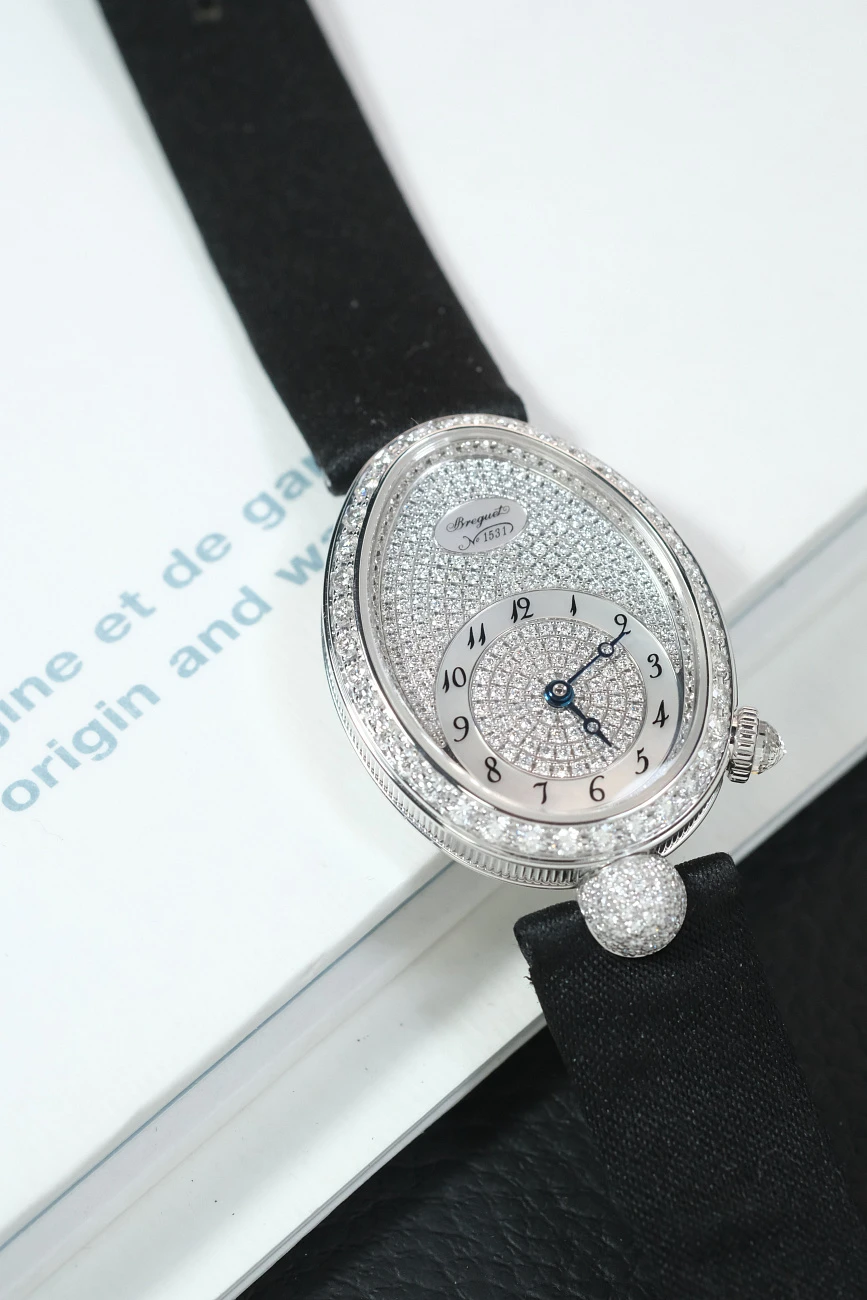 Часы Breguet  Reine De Naples  8928BB/8D/944 DD0D