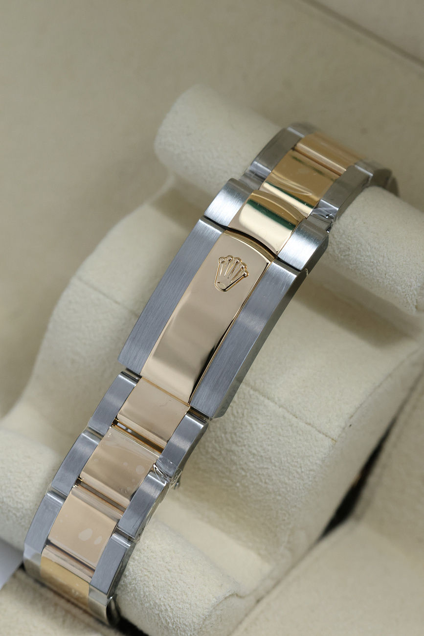 Часы Rolex  Oyster Perpetual Datejust Ii Wimbledon  126333