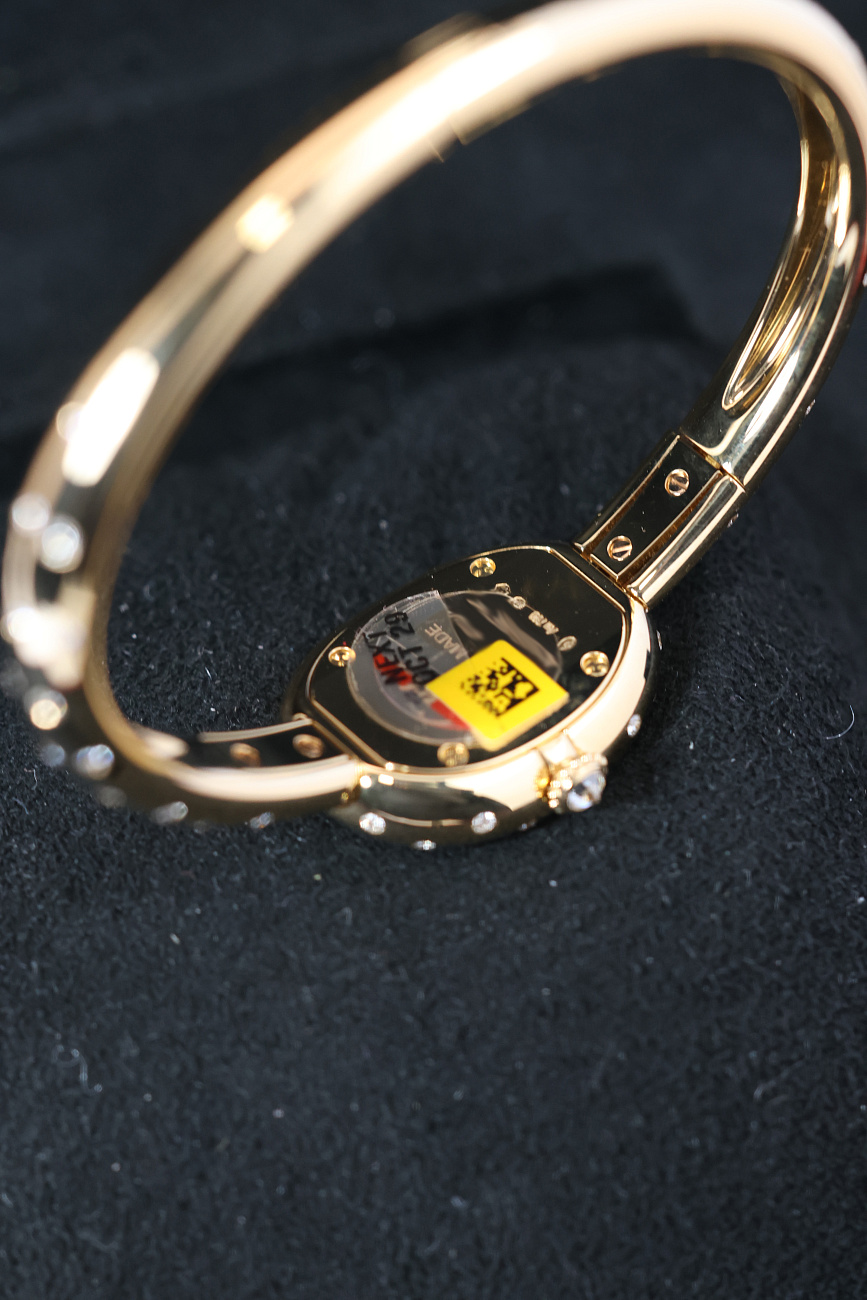 Часы Cartier  Baignoire Yellow Gold and Diamonds 16  WJBA0064