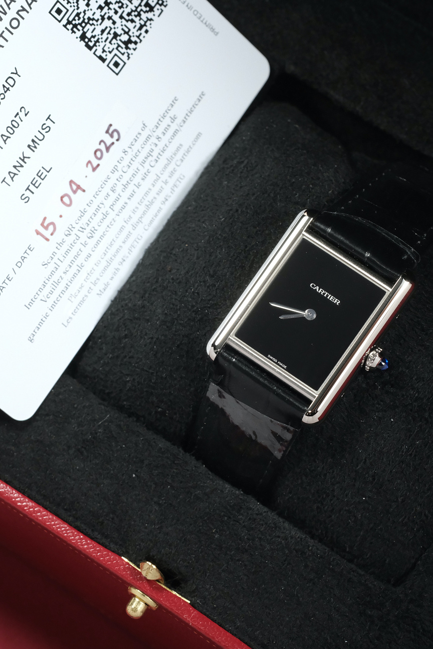 Часы Cartier  Tank Must De Cartier Black  WSTA0072