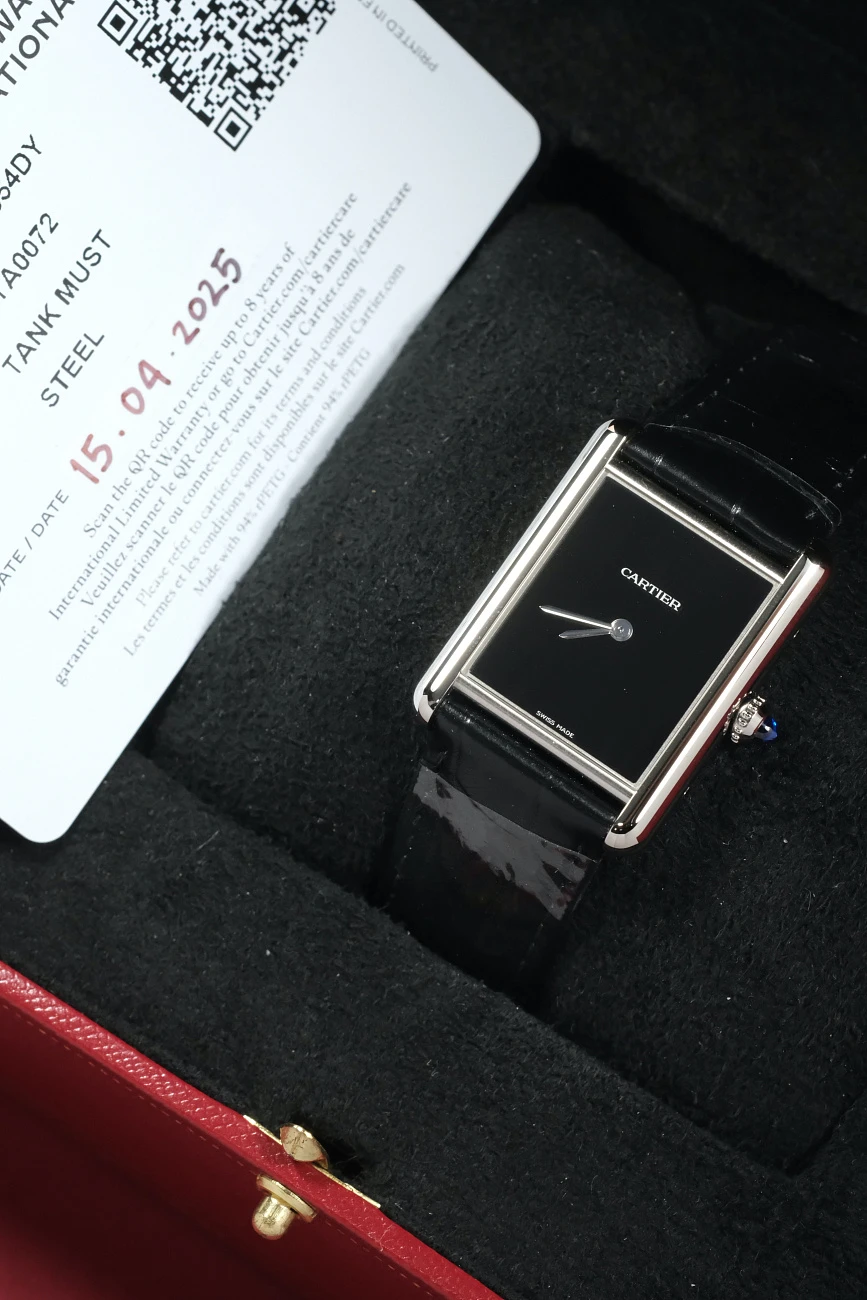 Часы Cartier  Tank Must De Cartier Black  WSTA0072