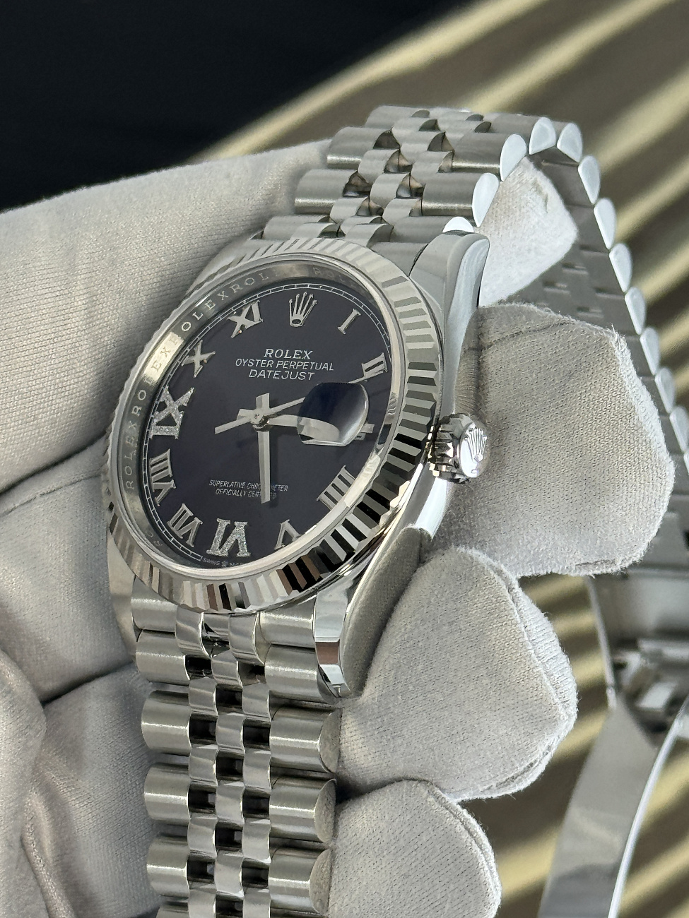 Часы Rolex  Datejust 36Mm Steel & White Gold Purple Dial  126234