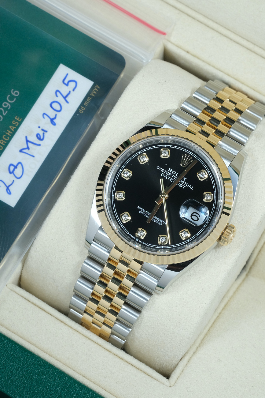 Часы Rolex  Oyster Perpetual Datejust 36 Mm Oystersteel And Yellow Gold  126233