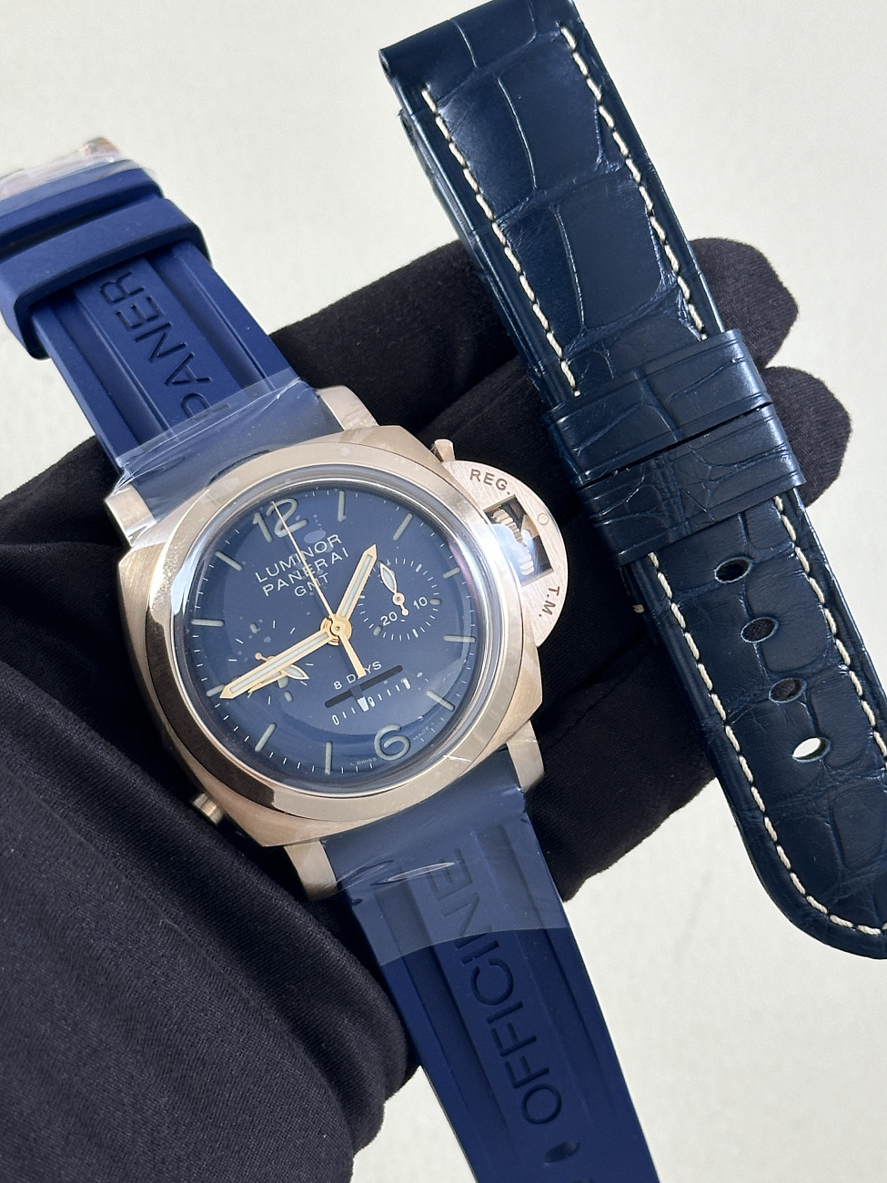 Часы Panerai  Luminor 1950 8 Days Chrono Monopulsante Gmt Pink Gold - 44 Мм Limited Edition  PAM00277