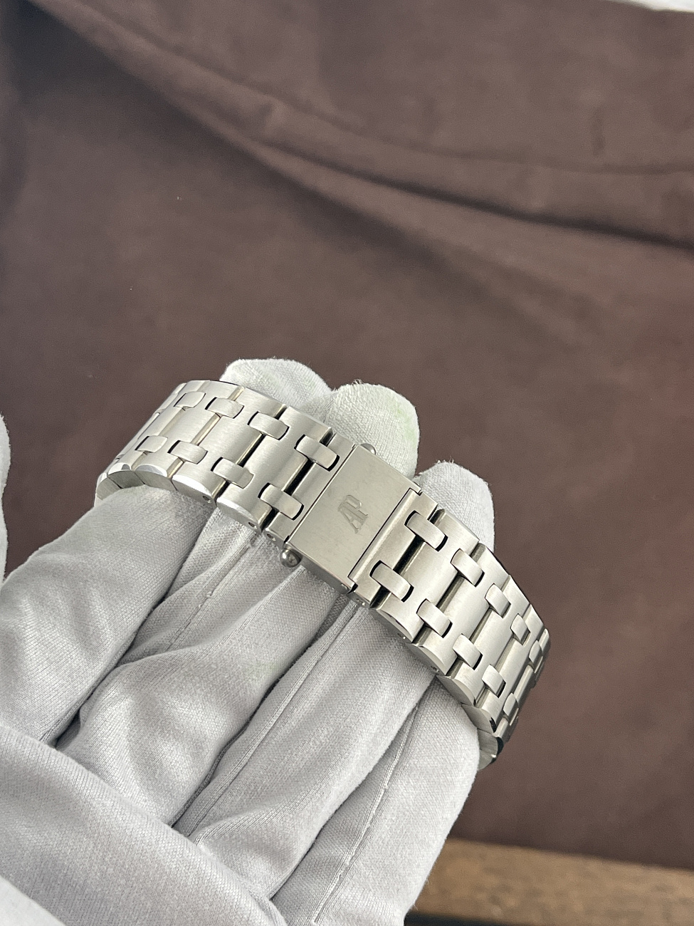 Часы Audemars Piguet  Royal Oak Offshore Chronograph Perpetual Calendar  25854TI.OO.1150TI.01