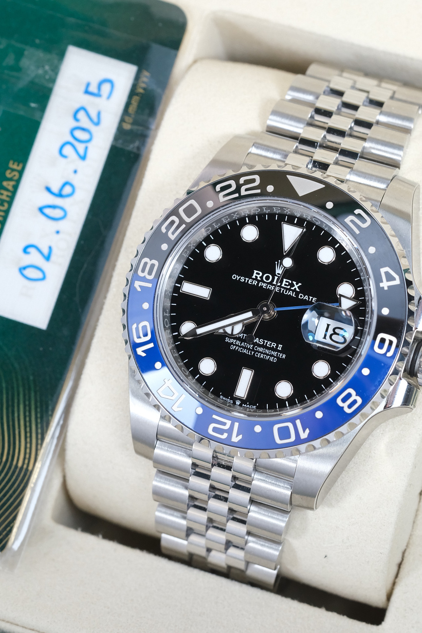 Часы Rolex  Rolex Gmt-Master Ii Batman 126710Blnr &quot;Bat Girl&quot; Full Stickers  126710BLNR