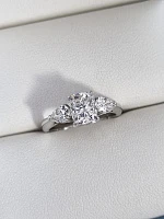 Украшение GIA  Кольцо с бриллиантом 1,51 ct. I/VS1   