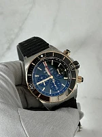 Часы Breitling  Super Chronomat B01 44  UB0136251L1S1