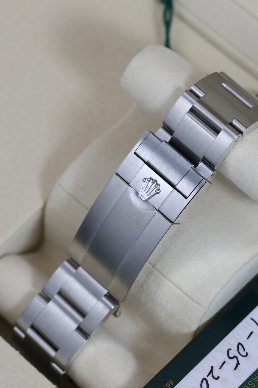Часы Rolex  Oyster Perpetual Air King   126900