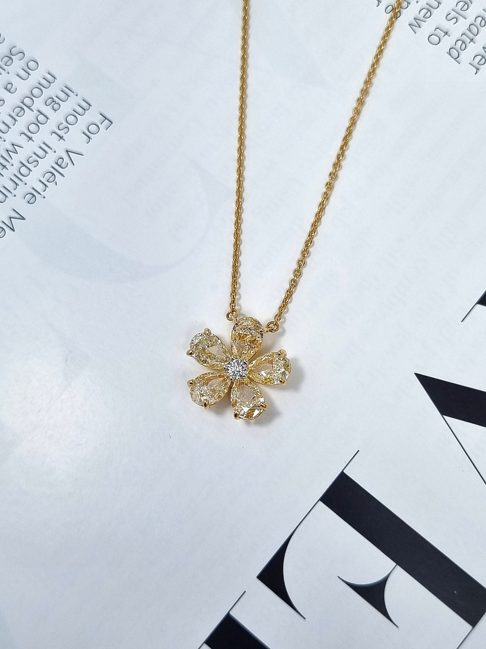 Украшение No Name  Подвеска с бриллиантами 3,08 ct.   