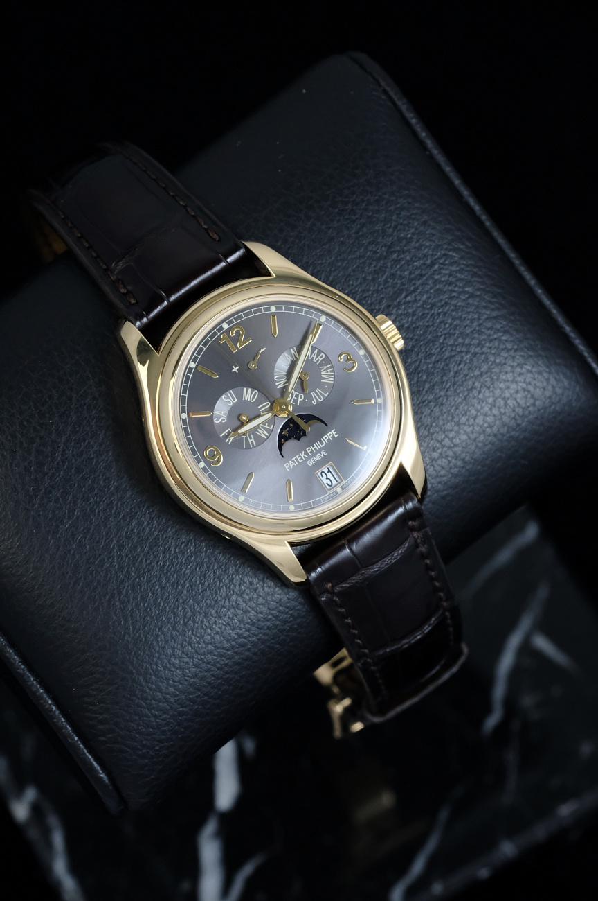 Часы Patek Philippe  Complicated Watches  5146J-010