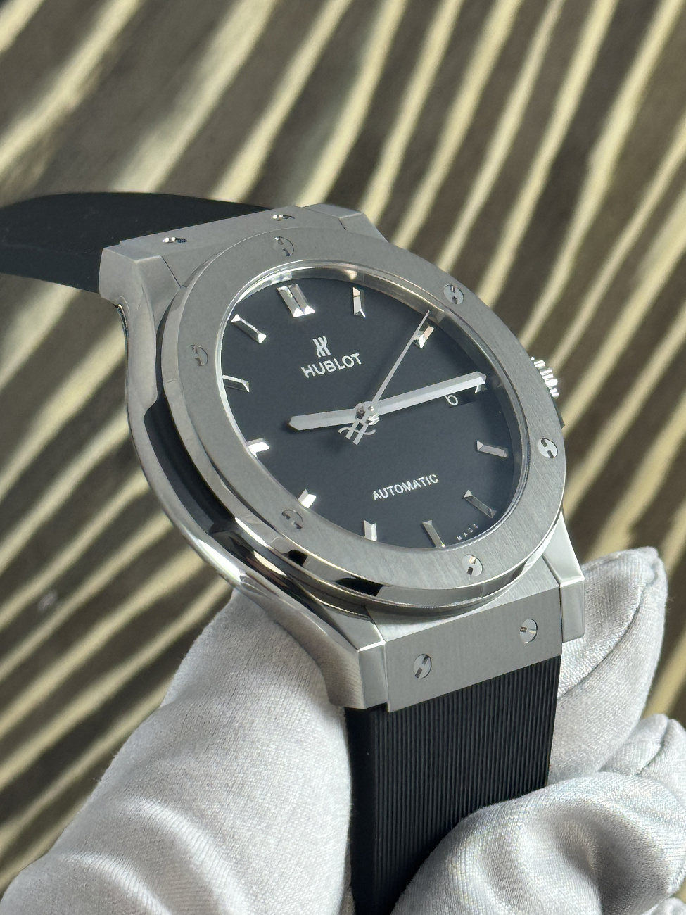 Часы Hublot  Classic Fusion Black Titanium 45 Mm  511.NX.7170.RX