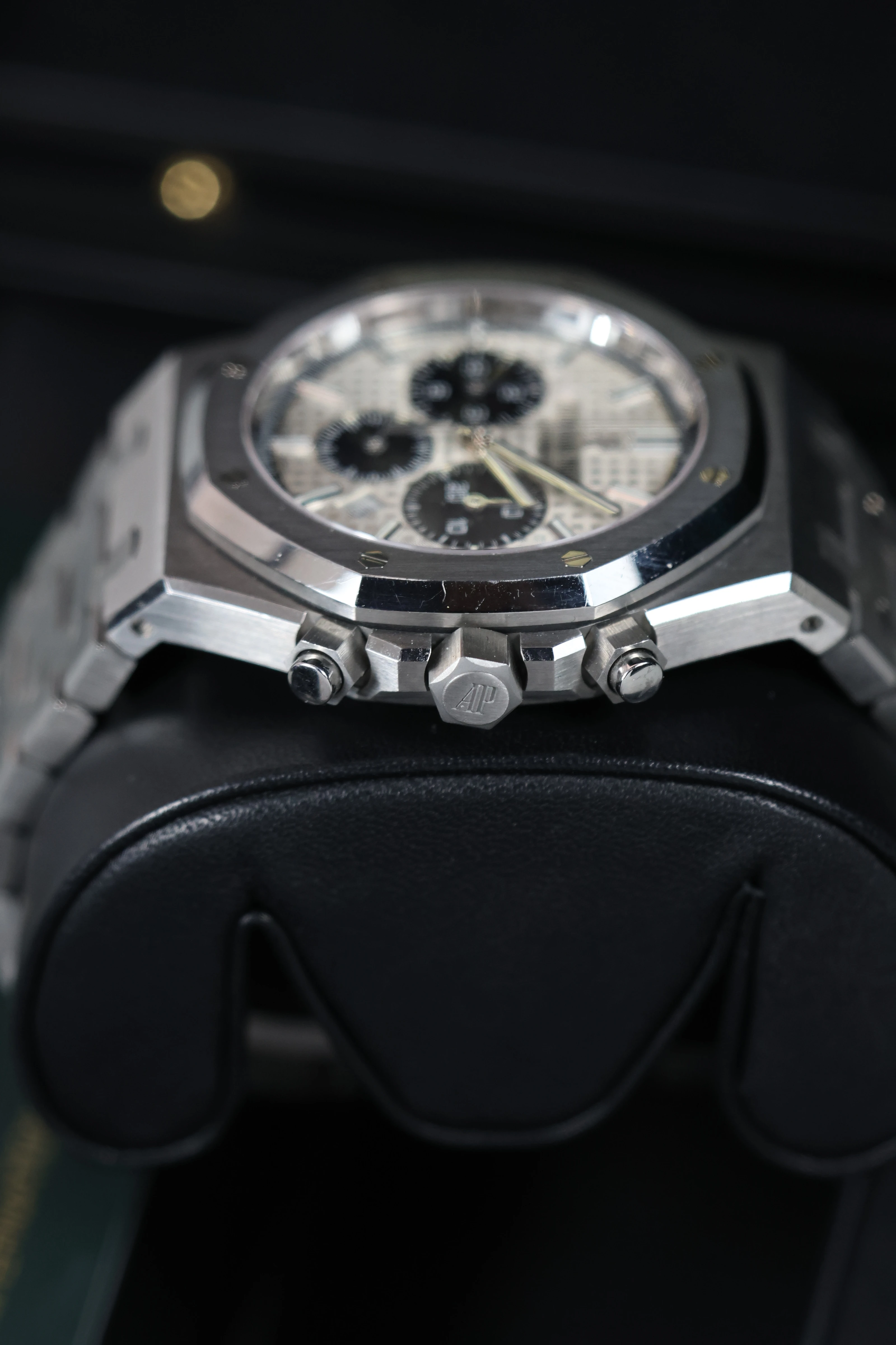 Часы Audemars Piguet  Royal Oak Chronograph 41Mm White Panda Dial  26331ST.OO.1220ST.03