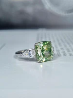 Украшение GIA  Кольцо с бриллиантом 6,01 ct. Fancy Brownish Greenish Yellow/VVS2   
