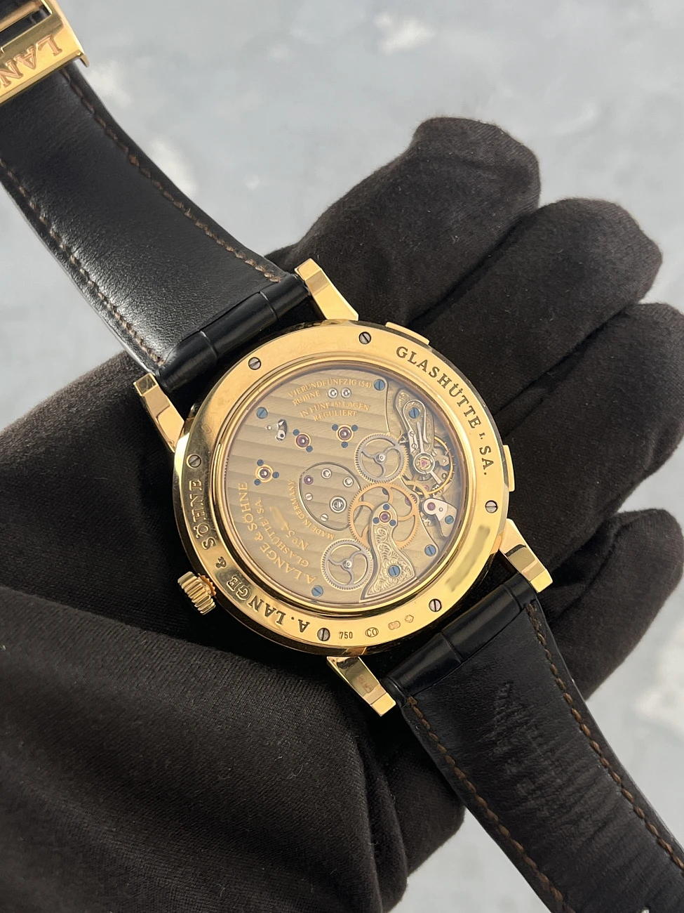 Часы A. Lange &amp; Sohne  1 Time Zone  116.032