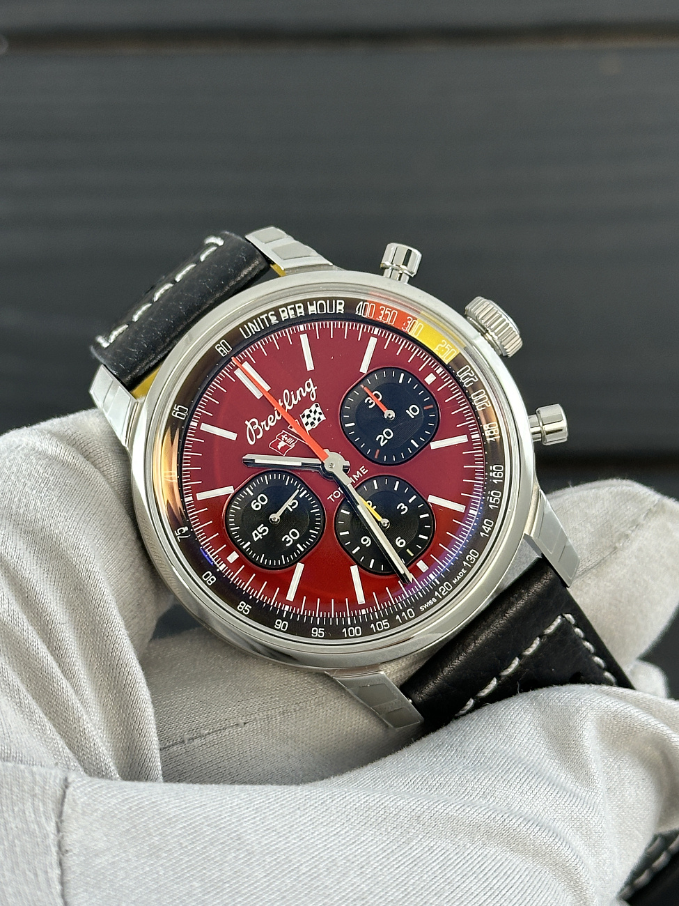 Breitling в наличии в Москве в &quot;Мануфактуре&quot;! 