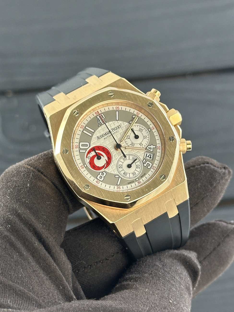 Часы Audemars Piguet  City Of Sails Royal Oak Rose Gold Chronograph Limited Edition  25979OR.O.0002CA.01    