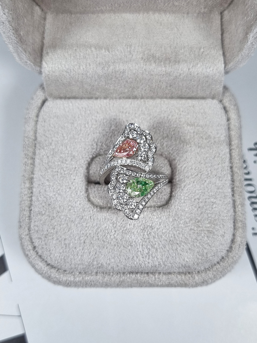 Украшение GIA  Кольцо с бриллиантами 1,01/0,70 ct.   
