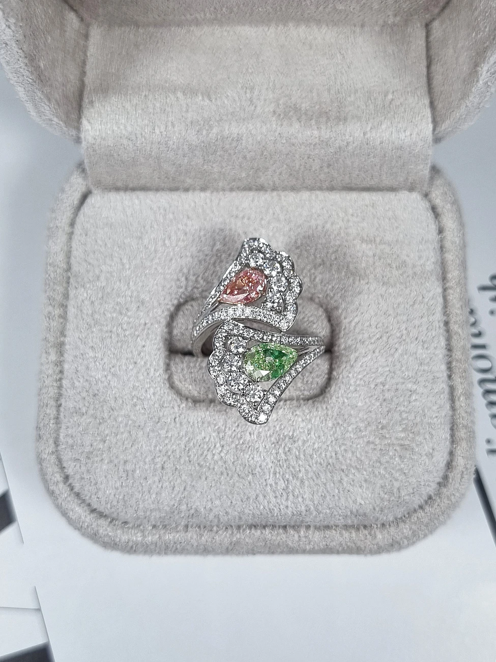 Украшение GIA  Кольцо с бриллиантами 1,01/0,70 ct.   