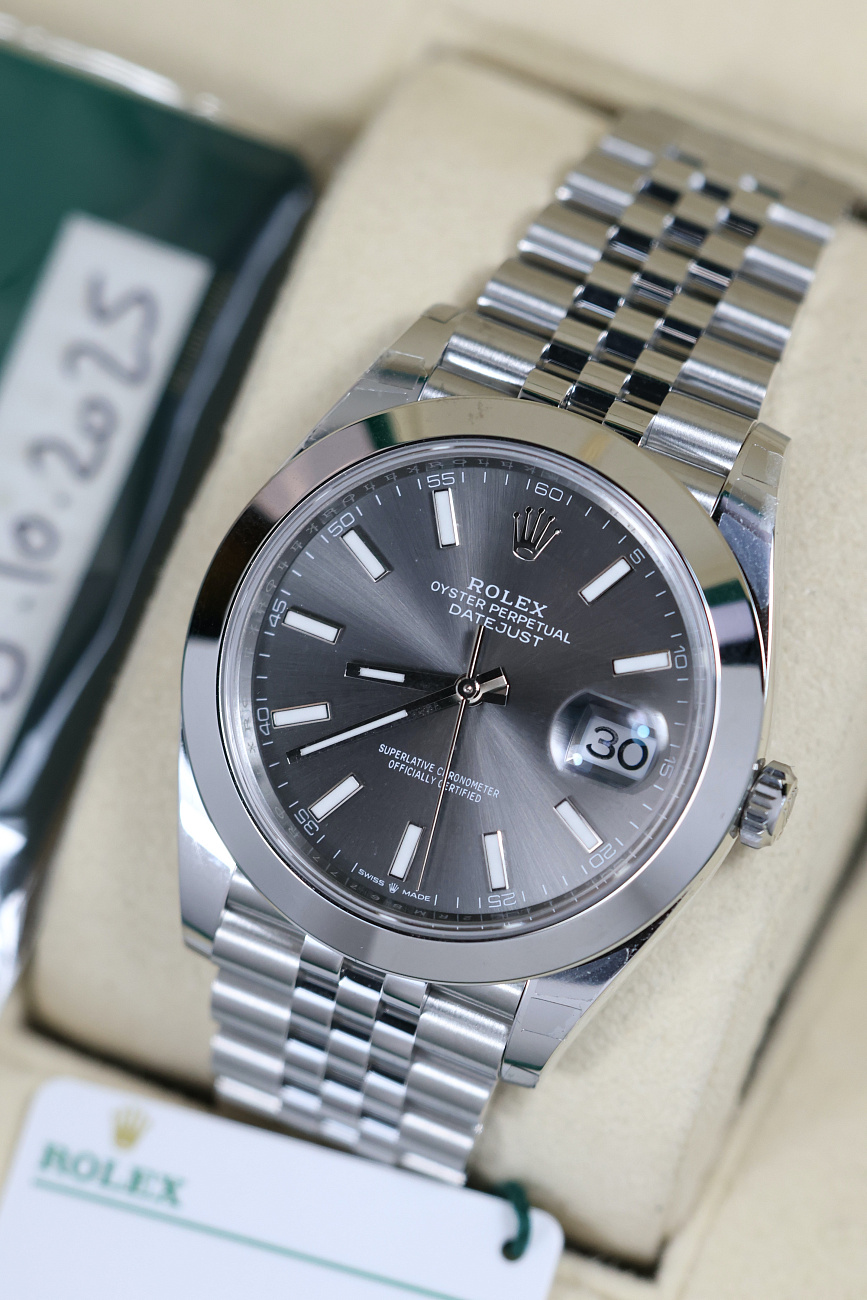 Часы Rolex  Oyster Perpetual Datejust 41 Mm Dark Rhodium  126300