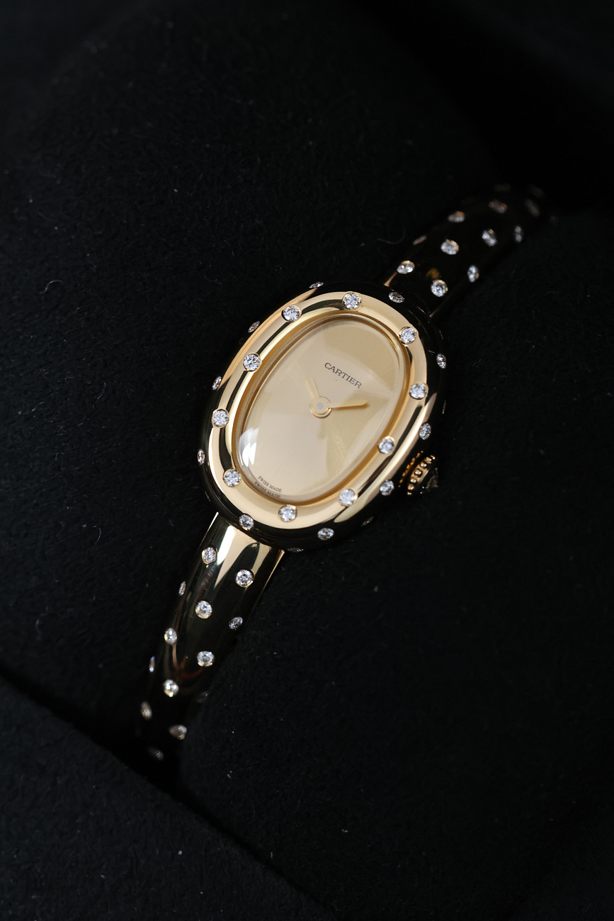 Часы Cartier  Baignoire Yellow Gold and Diamonds 16  WJBA0064