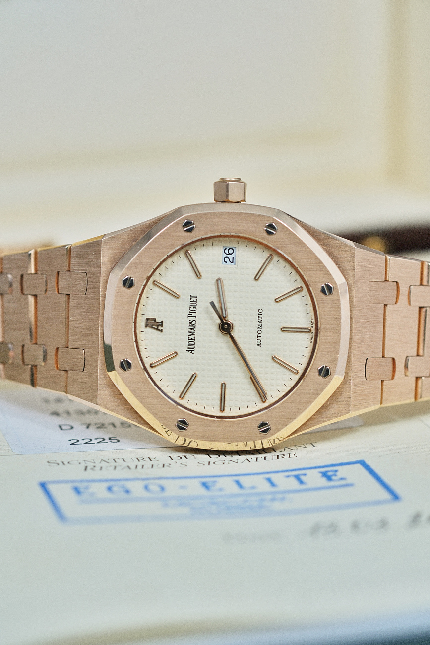 Часы Audemars Piguet  Royal Oak Rose Gold 36Mm White Dial  14790OR.OO.0789OR.01