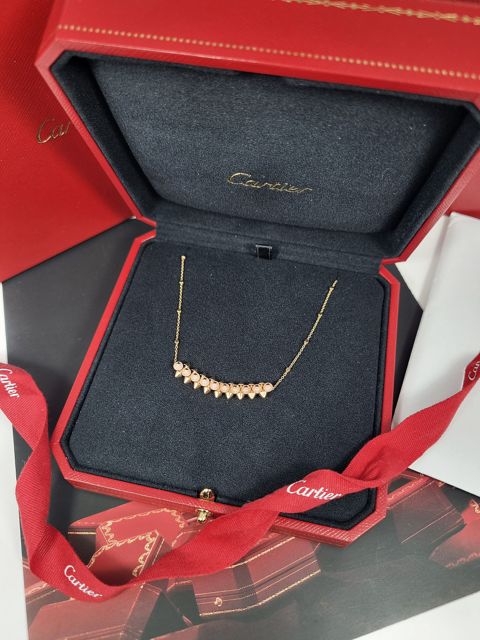 Украшение Cartier  Clash de Cartier Pendant, Pink Chalcedony  B7225044 