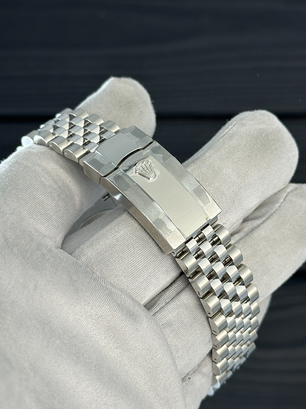 Часы Rolex  Oyster Perpetual Datejust 36 Diamonds Bezel Blue Dial  126284RBR