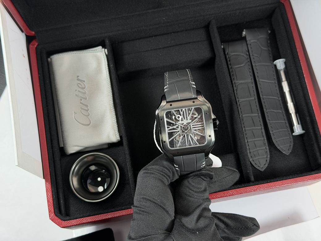 Часы Cartier  Santos De Cartier Skeleton Black ADLC Manufacture mechanical movement  WHSA0009