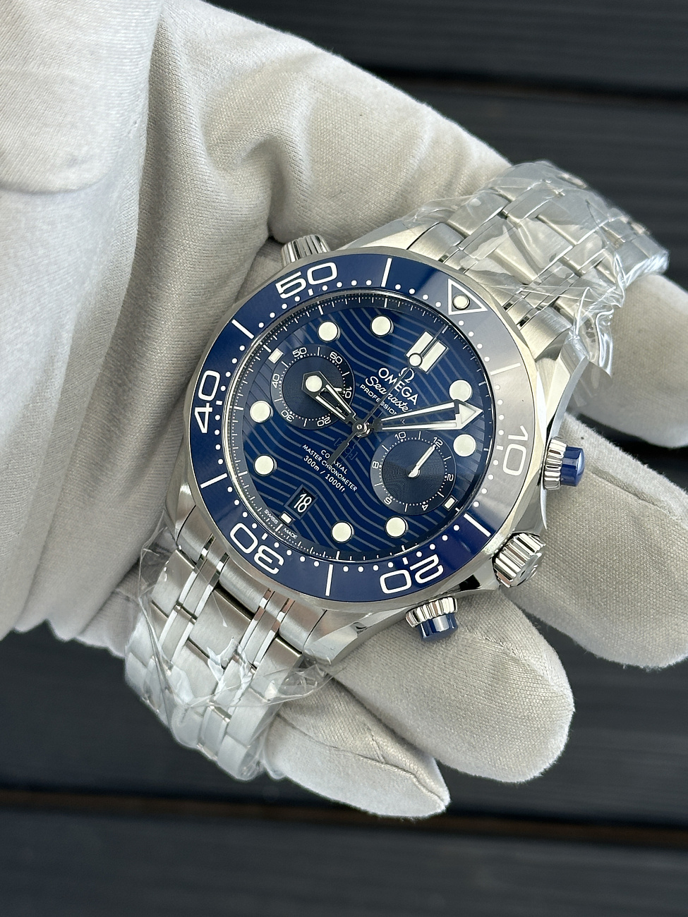 Часы Omega  Seamaster Diver 300M Co‑Axial Master Chronometer Chronograph 44 Mm  210.30.44.51.03.001