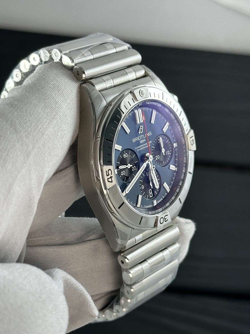 Breitling в наличии в Москве в &quot;Мануфактуре&quot;! 