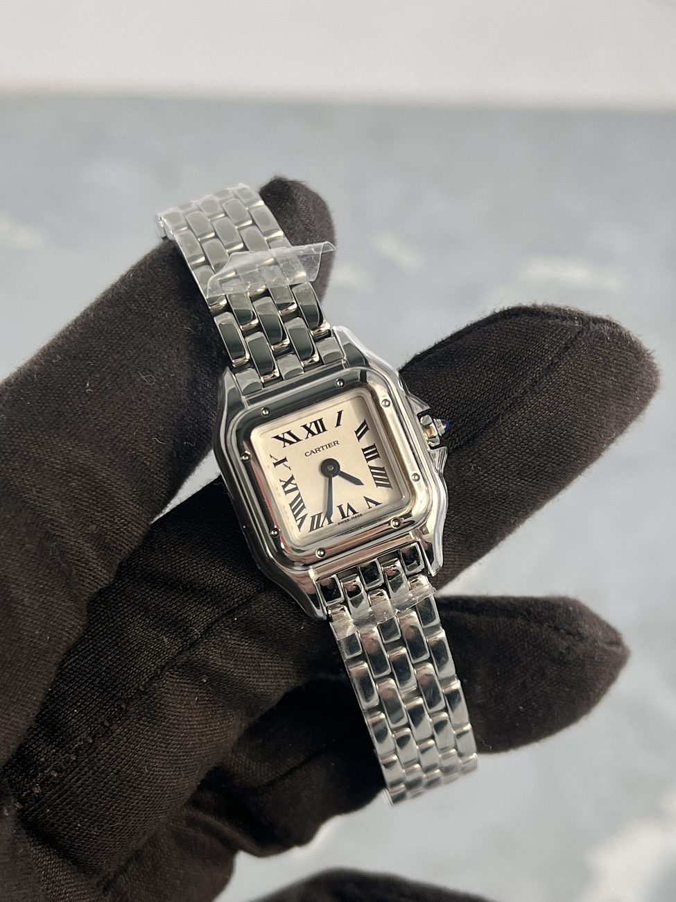 Часы Cartier  Mini Panthere De Cartier  WSPN0019