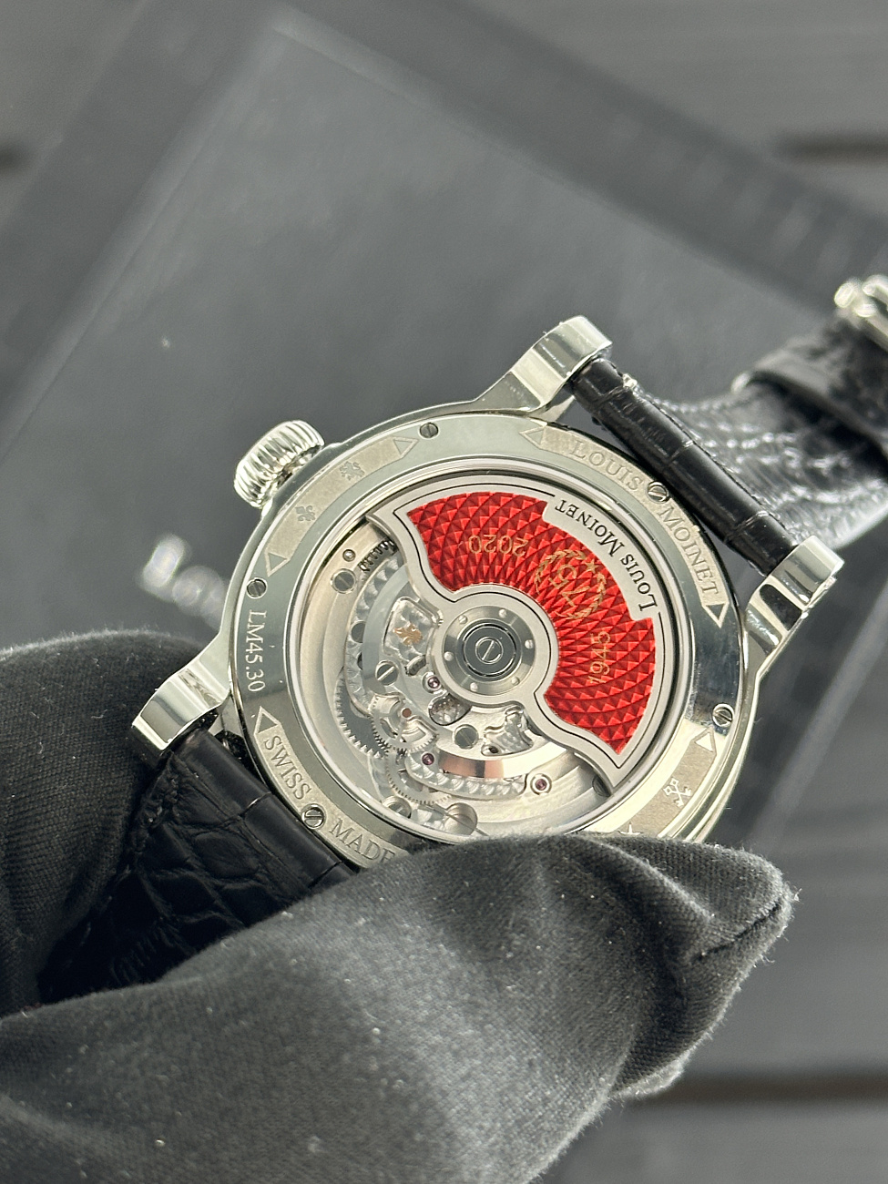 Часы Louis Moinet  1945-2020 75 Лет Победа!  LM-45.10.C51