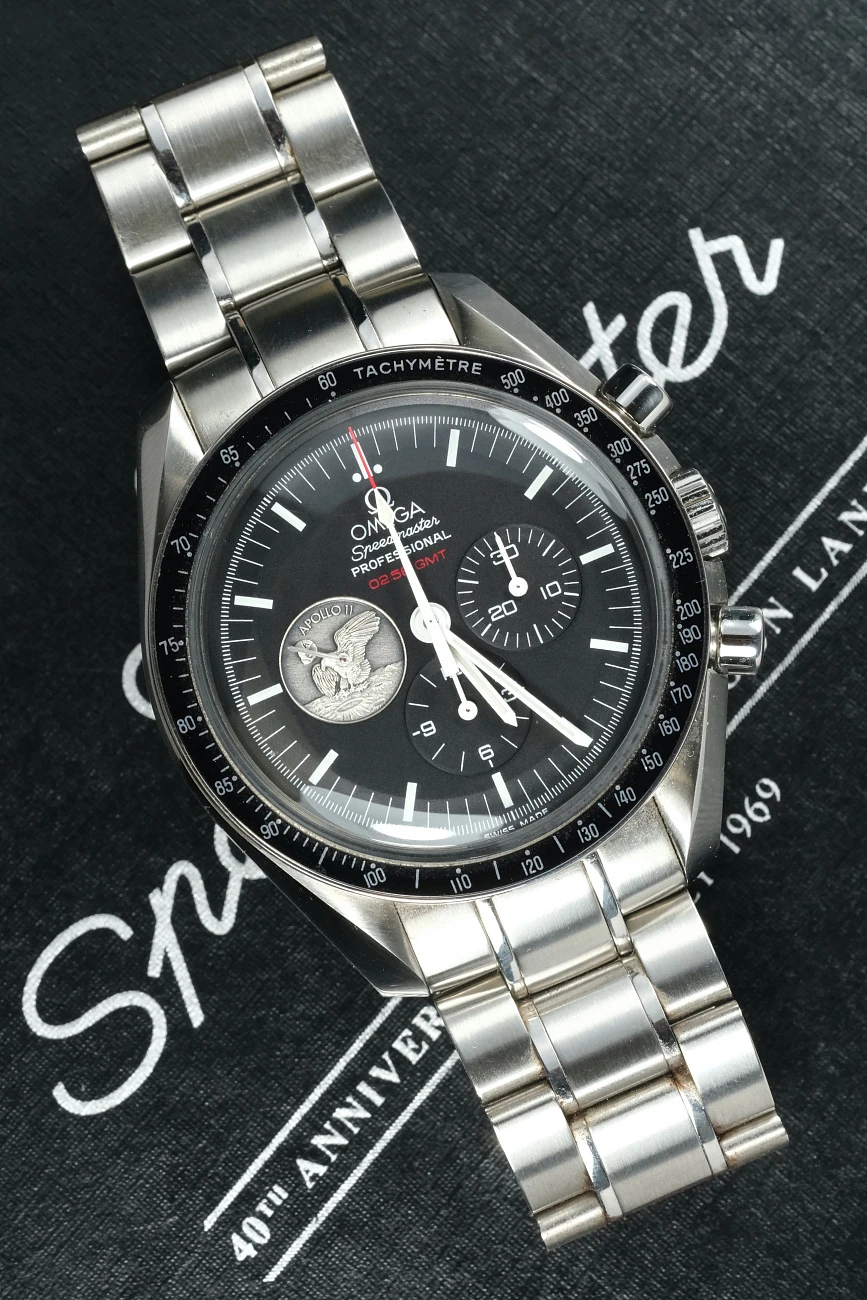 Часы Omega  Speedmaster Moonwatch Apollo 11   311.30.42.30.01.002