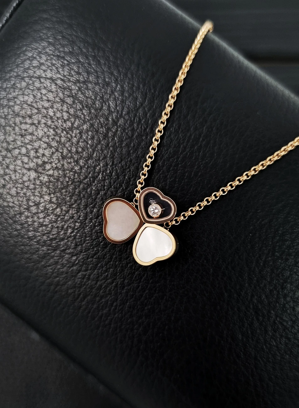 Украшение Chopard  Колье Happy Hearts Wings  81A083-5311 