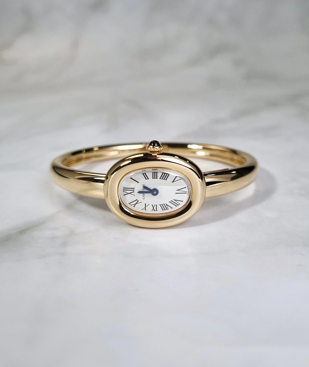 Часы Cartier  Baignoire Watch Mini Size 17 Yellow Gold  WGBA0035
