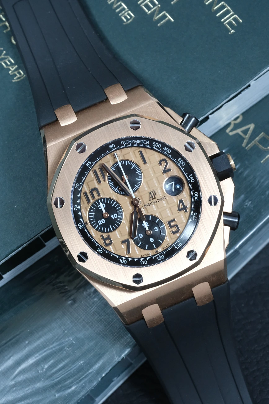 Часы Audemars Piguet  Royal Oak Offshore Chronograph 42Mm Rose Gold  26470OR.OO.A002CR.01 