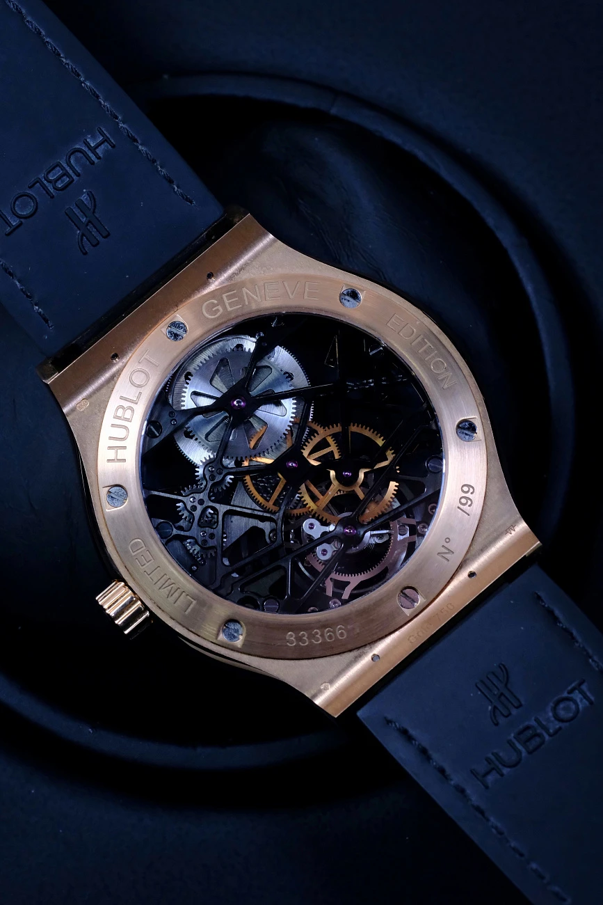Часы Hublot  Classic Fusion Skeleton Tourbillon King Gold 45Mm Limited Edition  505.OX.0180.LR