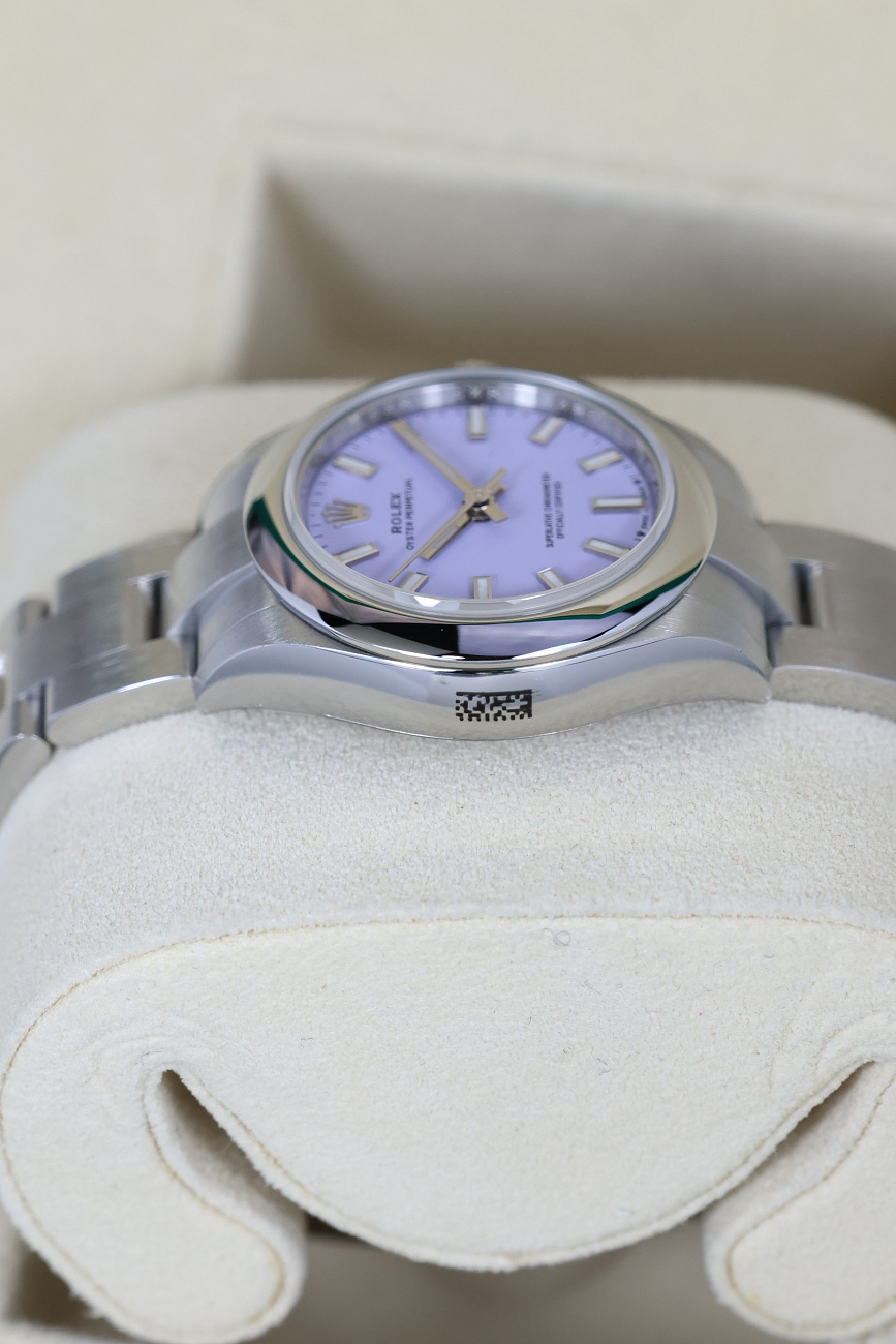 Часы Rolex  Oyster 28mm Lavender Dial  276200-0008