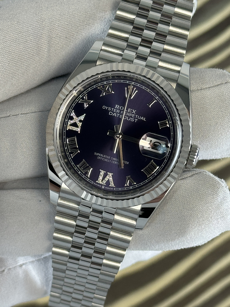 Часы Rolex  Datejust 36Mm Steel & White Gold Purple Dial  126234