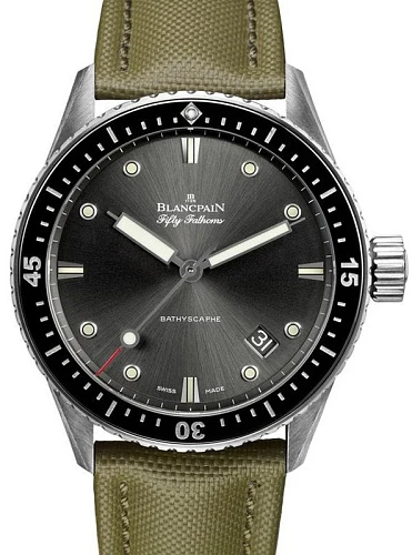 Заказать Blancpain  Fifty Fathoms Bathyscaphe  5000 1110 K52A